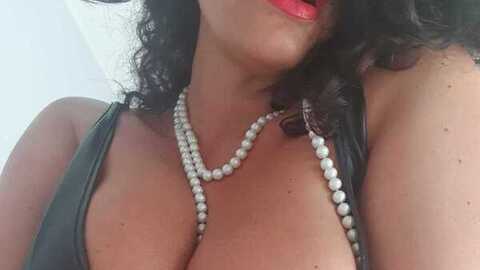 Camilla_lips Camilla_lips